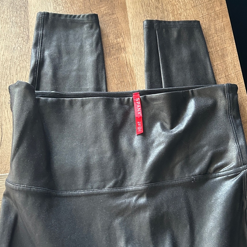 SPANX Shiny Black Leggings